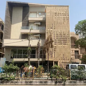 Hotel Leo Saffron - Pitampura 3*, Delhi (National Capital Territory of India) India