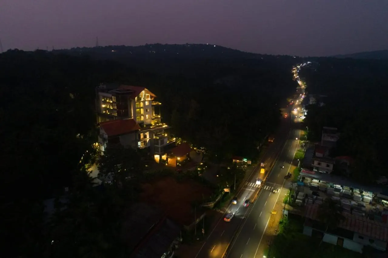Hotel Woodbine Foliage Malappuram