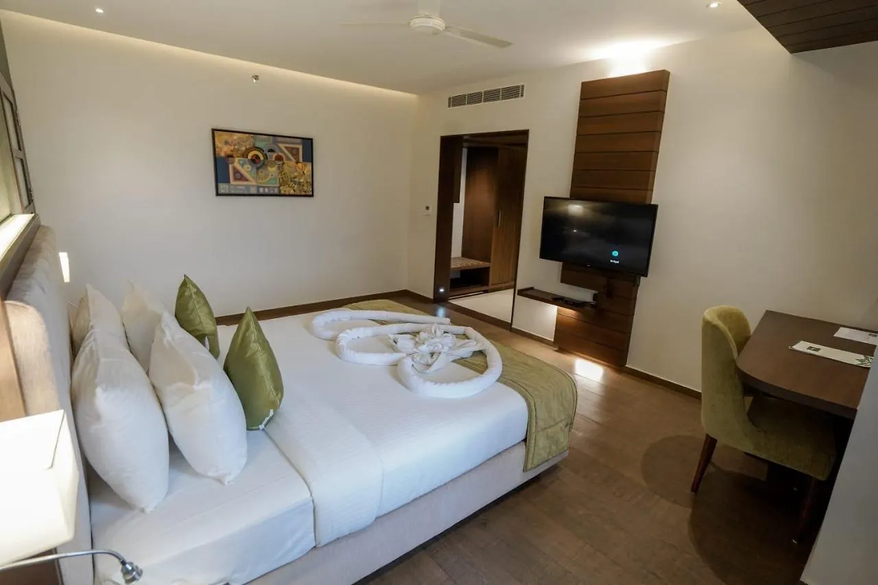 Woodbine Foliage Hotel Malappuram
